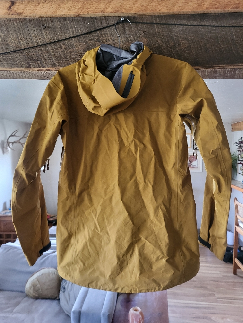 Arcteryx Beta LT - Picture 2 of 14